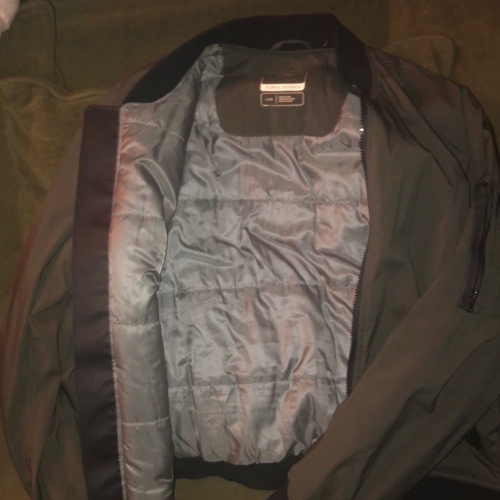 Jacket - Picture 2 of 3